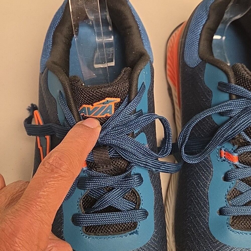 AVIA Boys Sneakers Size 6 or Womens Size 8 All Terrain Running Shoes - Picture 7 of 13